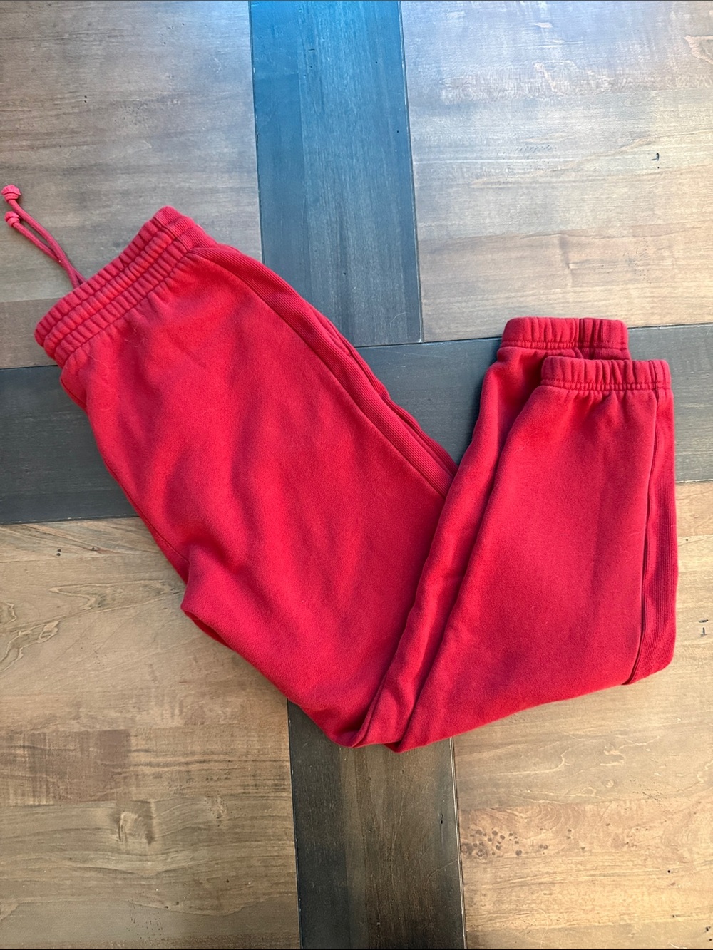 Aritzia TNA fleece joggers size S